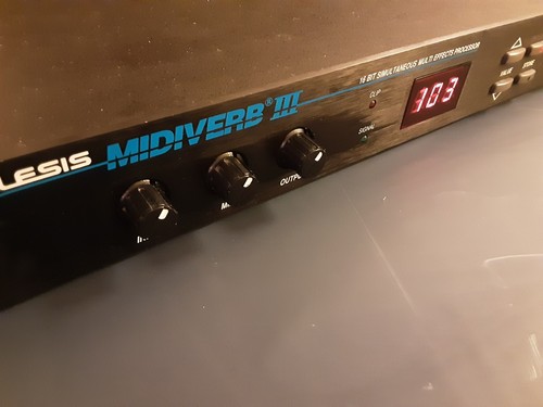 Alesis midiverb iii effekt - alesis,