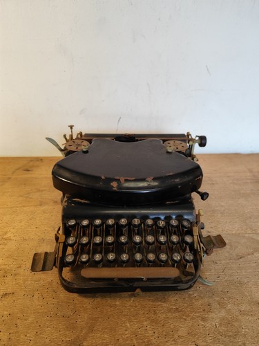 Adler schreibmaschine - 7,