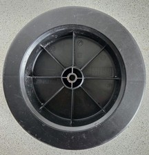 Wolf-Garten Rad Linke Seite