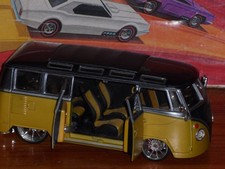 Maisto VW-Bus Samba  ( Sambakonvolut mit 10 Modellen  eingestellt )