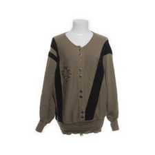 Dino Valiano, Strickjacke