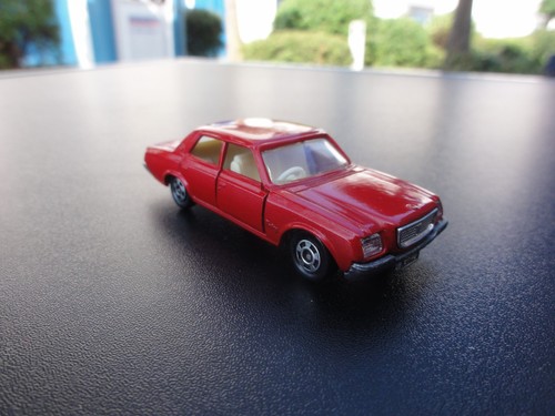 Tomica toyota century - 43,
