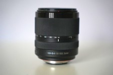 Sony Alpha SAL18135 DT 18-135mm F/3,5-5,6 SAM Tele-Zoomobjektiv