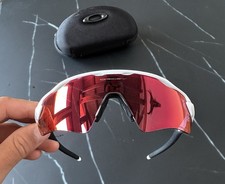 Oakley Radar EV XS Sonnenbrille Weiß / Rot
