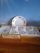 Vintage Arcopal France Table