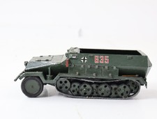 Militärfahrzeug