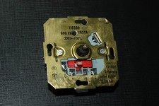 INSTA Druck Dreh Dimmer 110300 (600 VA) für Berker Gira etc.