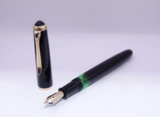 Pelikan 400NN in Schwarz 585