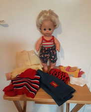 Charmante Vintage Babypuppe Mattel 1970 + Kleidung, Weichkörper, Trink/Einnässen