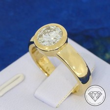 Wert 12.500,- Solitär