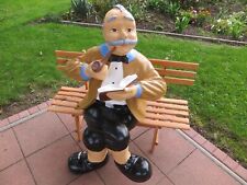 Oma und Opa auf der Bank NUR