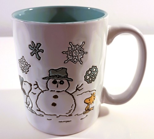 Snoopy woodstock peanuts - snoopy,