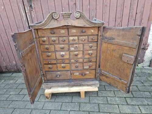 Antiker apothekerschrank - antiker, /