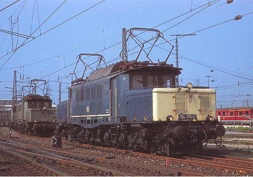Elektro lok 194 - ak, (e