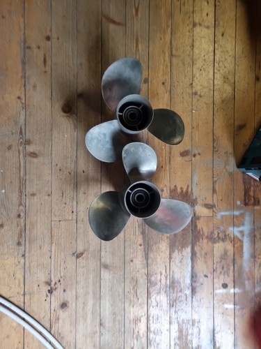 Mercruiser bravo propeller - bravo, 2
