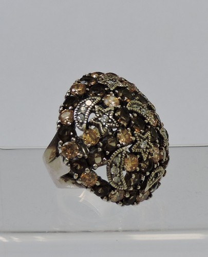 Extravaganter massiver ring - extravaganter,