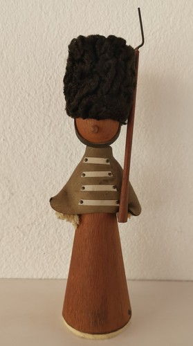 Teakholz spardose figur royal - spardose,