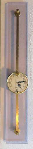 Sägeuhr vorderzappler - sägeuhr,
