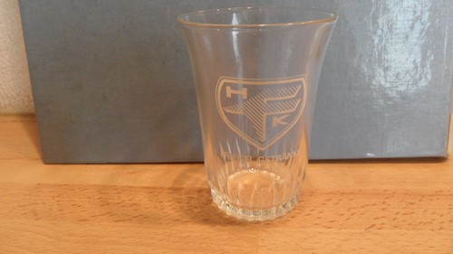 Altes kleines sprudelglas - altes,