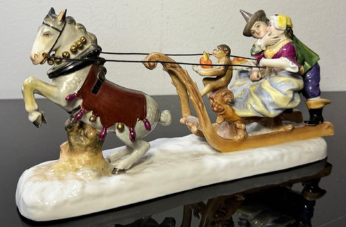 Porzellanfigur - , –