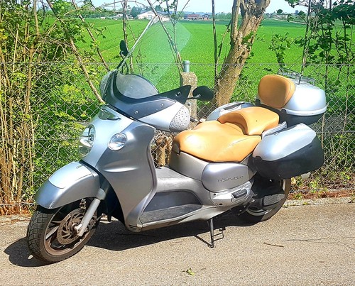 Roller motorroller motorrad - roller,