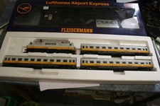 FLEISCHMANN H0 6350 LUFTHANSA AIRPORT EXPRESS BR  111 049-3 3L-DC OVP! WS2561/43