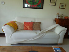 ein Sessel und 2 Sofas, Farbe hell-beige, Zustand kaum gebraucht, mit Schonbezug