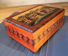 Holzschatulle, met. Intarsien, 2 Etagen, Holzbox, Schmuckkästchen, Holzkasse