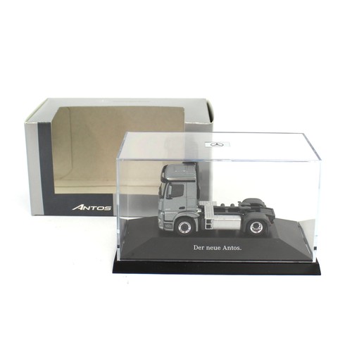 Mercedes benz antos modellauto - mercedes-benz,