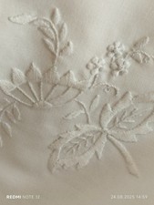 Edle große Tischdecke u. 12