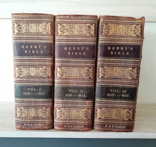 Stunning three volume set - stunning,