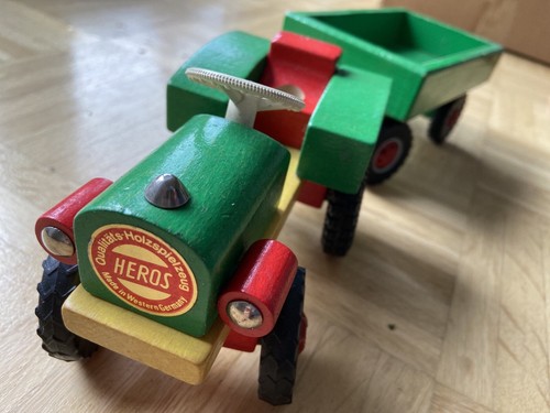 Altes kinderspielzeug holz - altes,