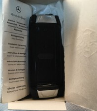 Mercedes UHI Media Interface Handyschale für Apple iPhone 4 4S A 212 820 16 51