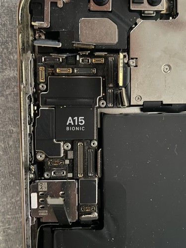Apple a15 bionic - apple,