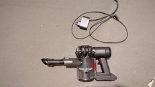 Dyson V6 Defekt Akku Noch Gut Mit Ladekabel