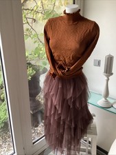 TÜLLROCK SEHR GEFRAGT PLUS ZARA Pointell Strick PULLI BRAUN 40/42