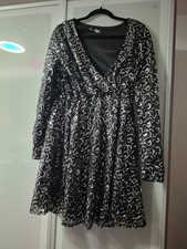 Boohoo Kleid Langarm Coctail