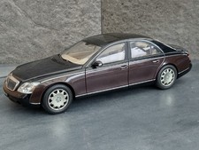 Maybach 57 Schwarz Metallic-Dunkelrot Metallic 1:18 in OVP RAR