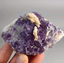 ?Lila Fluorit Stufe mit Baryt ,Berbes Spanien ?