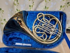 Yamaha YHR-313 Waldhorn guter