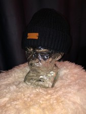 Loro Piana, Kaschmirmütze