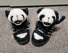 Neu Adidas Jeremy Scott Panda