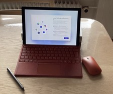 Microsoft Surface Pro 7 inkl. Stift, Maus & Tastatur in OVP