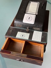 Alte Registrierkasse Tura