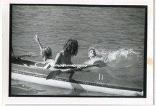 D7519 Photo 1970s Artistic