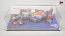 1:43 Minichamps Infiniti Red Bull Racing F1 #1 Vettel Showcar 2013 // X_302