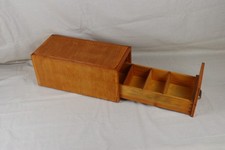 Restaurierter Karteikasten