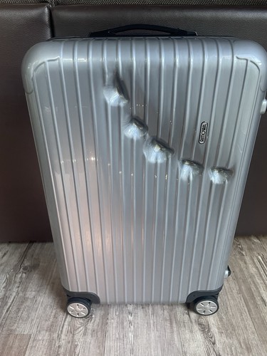 Rimowa salsa shark bite check - salsa,