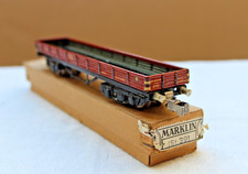 Märklin 391 Niederbordwagen mit Klauenkupplung 4-achsig, rotbraun , 17,5 cm, OVP