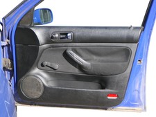 1x Golf 4 Bora Türverkleidung